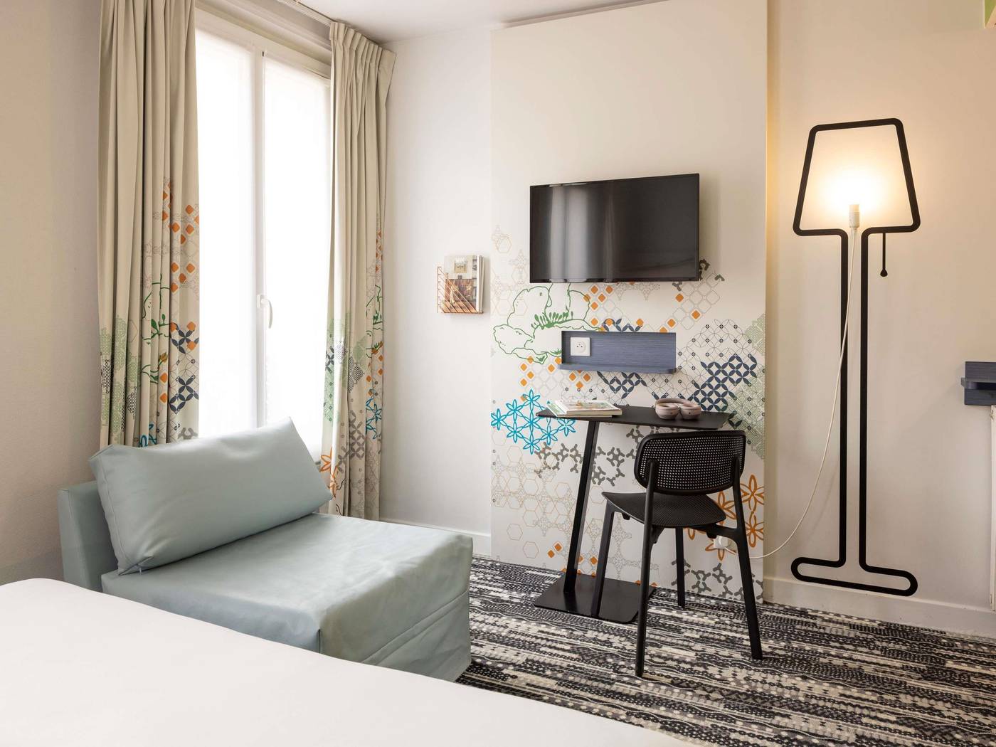 ibis-Styles-Paris-Gare-Saint-Lazare-Room-4