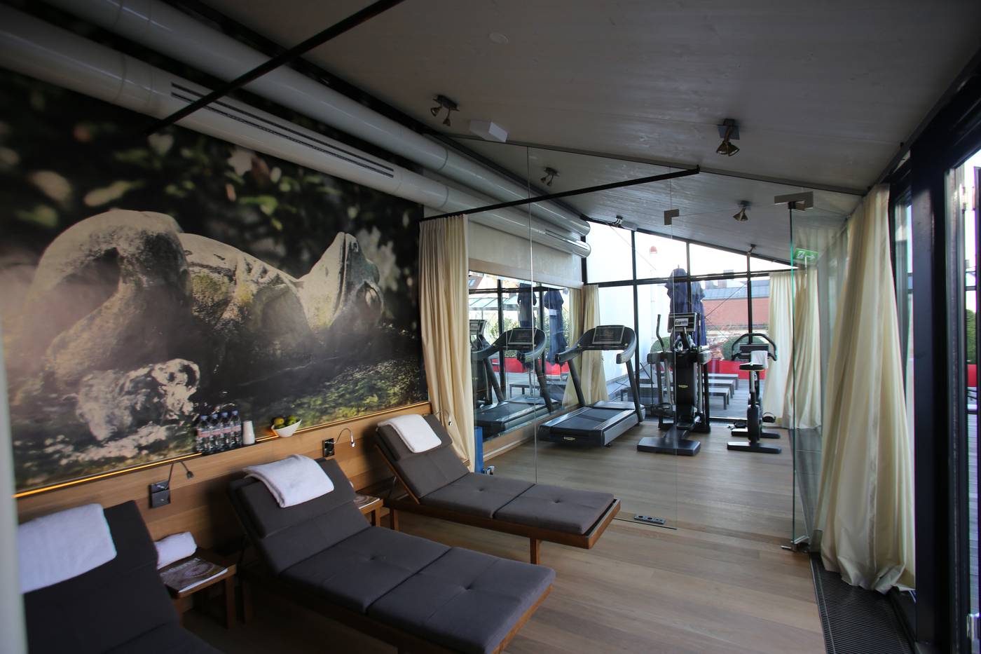 Hotel-Muenchen-Palace-Sports-and-Entertainment-61