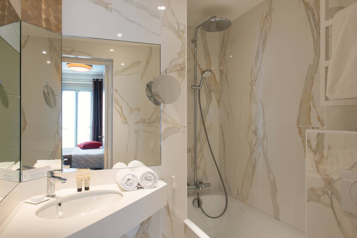 Regence-Etoile-Room-43