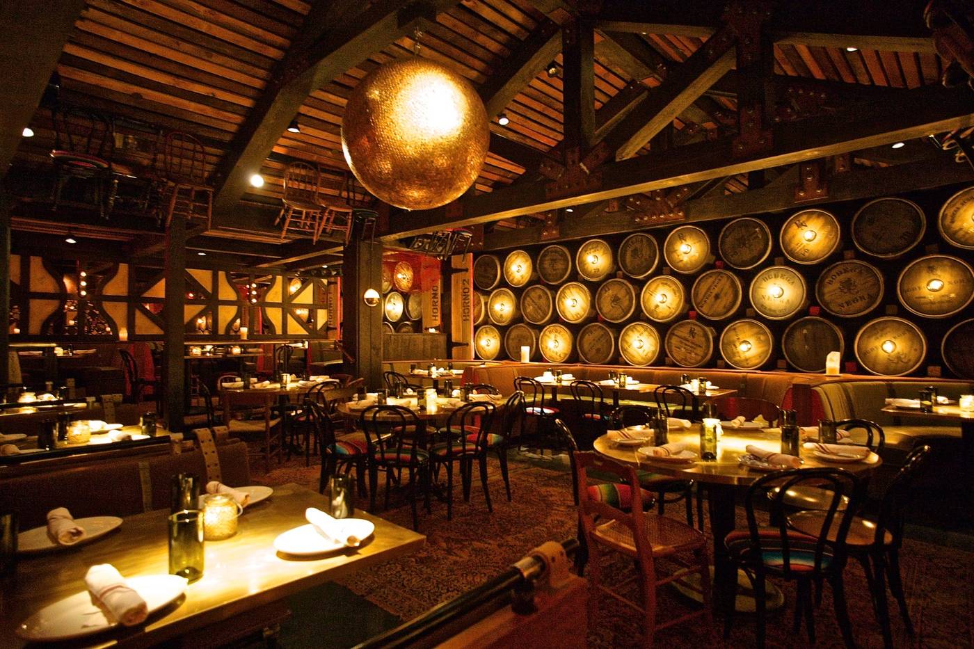 Dream-Downtown-Part-of-Hyatt-Restaurant-55