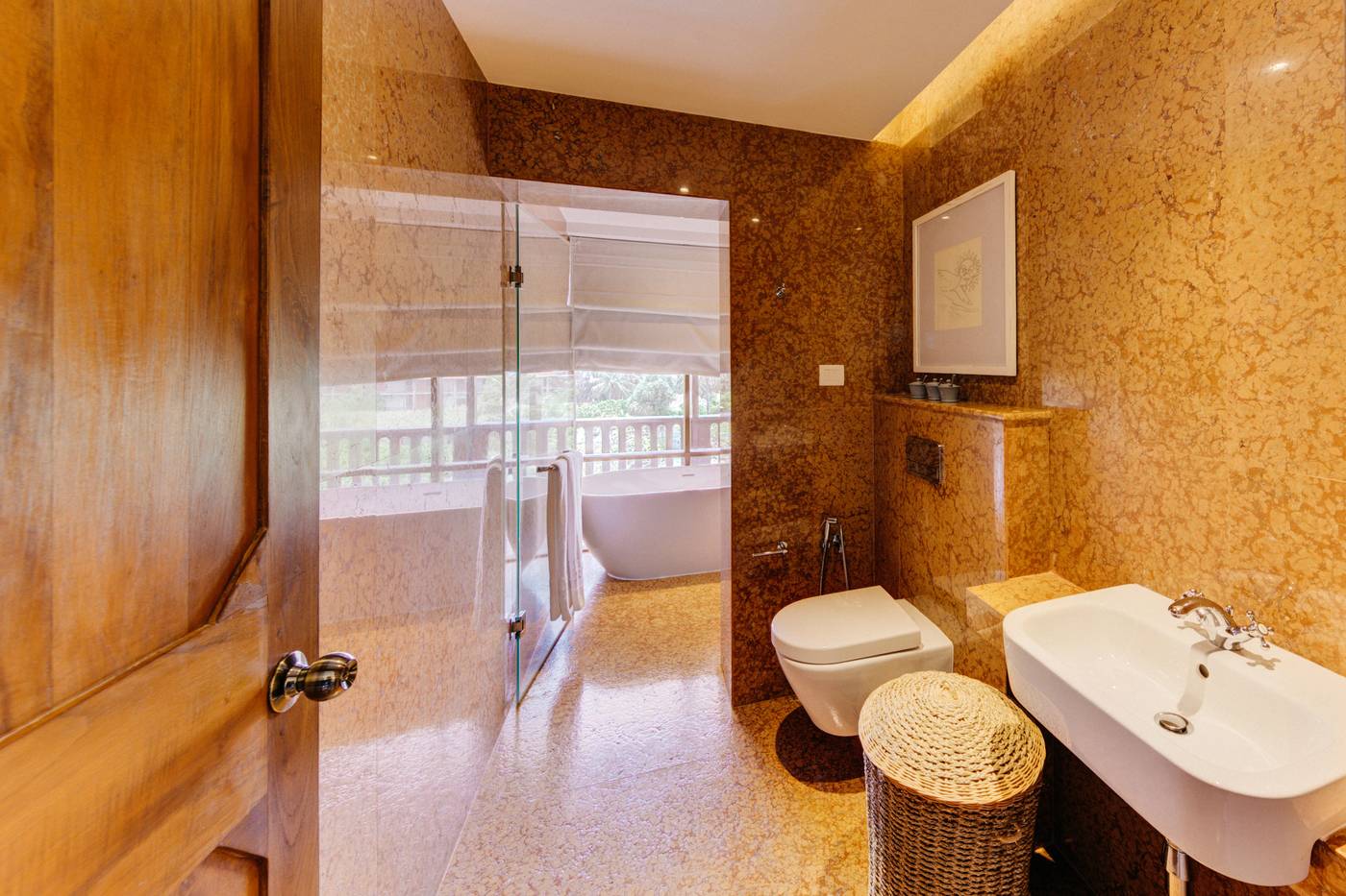 Cinnamon-Bentota-Beach---Signature-Selection-Room-38