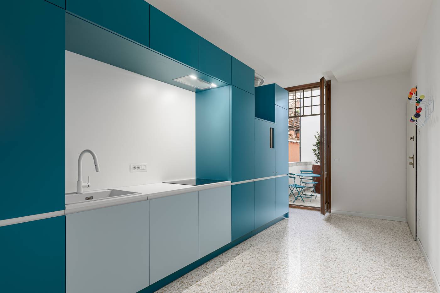 Palazzo-Dei-Fiori-By-Room-Mate-Room-72