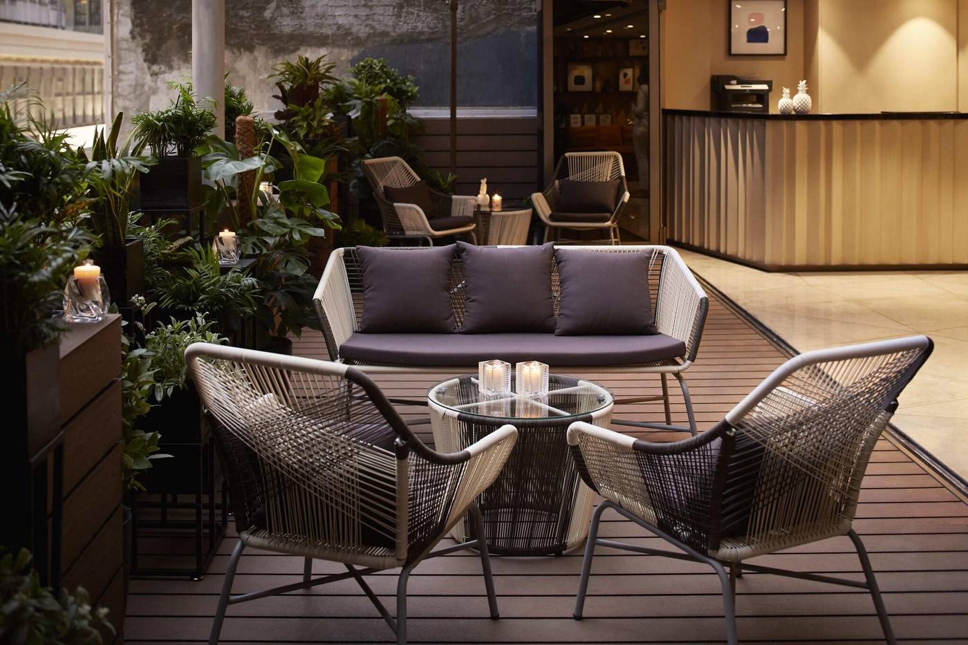 The-OTTO-Hotel-Terrace-2