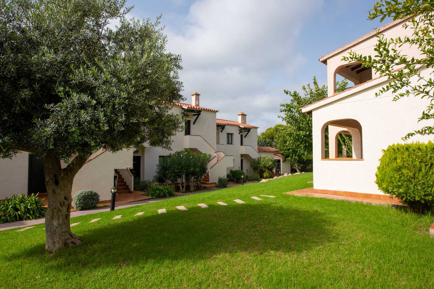 Valentin-Son-Bou-General-view-19