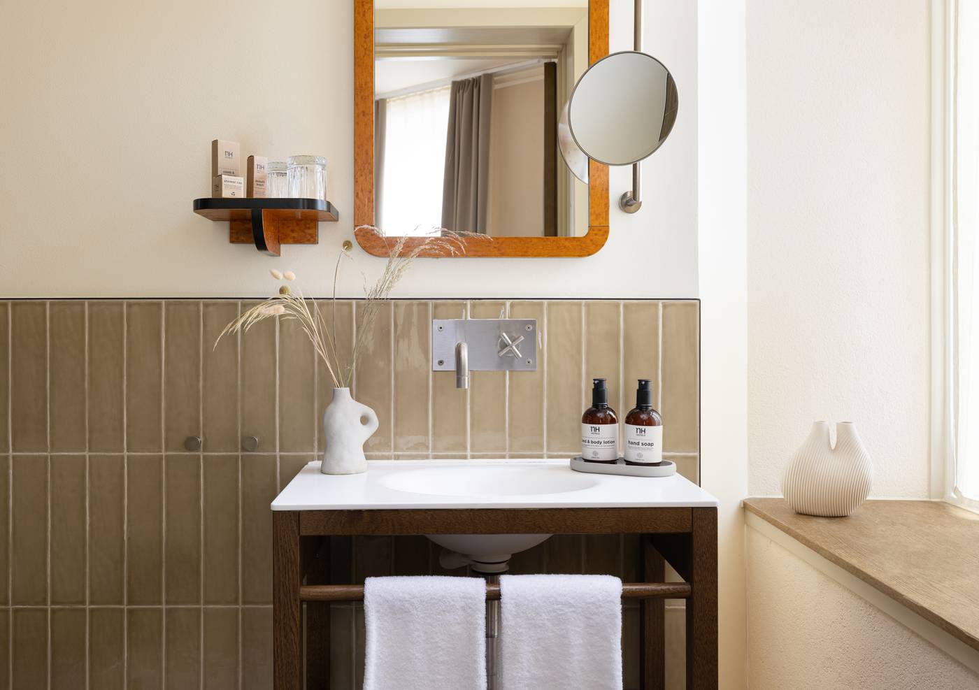 Grand-Joanne-Room-51