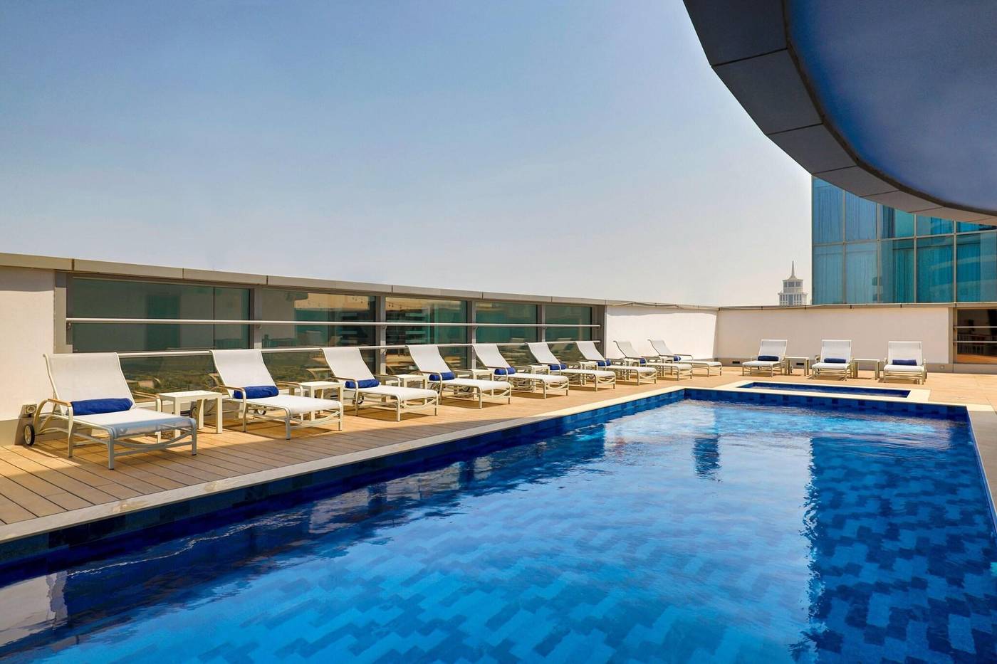 Iberotel-Emirates-Grand-Pool-2