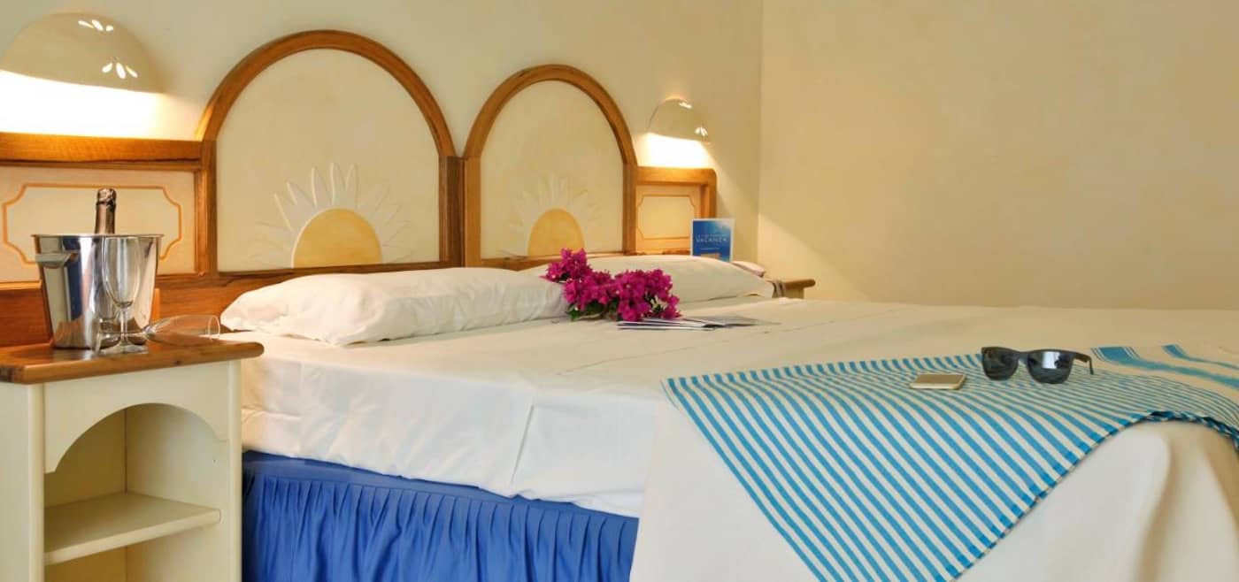 Club-Esse-Posada-Beach-Resort-Room-7