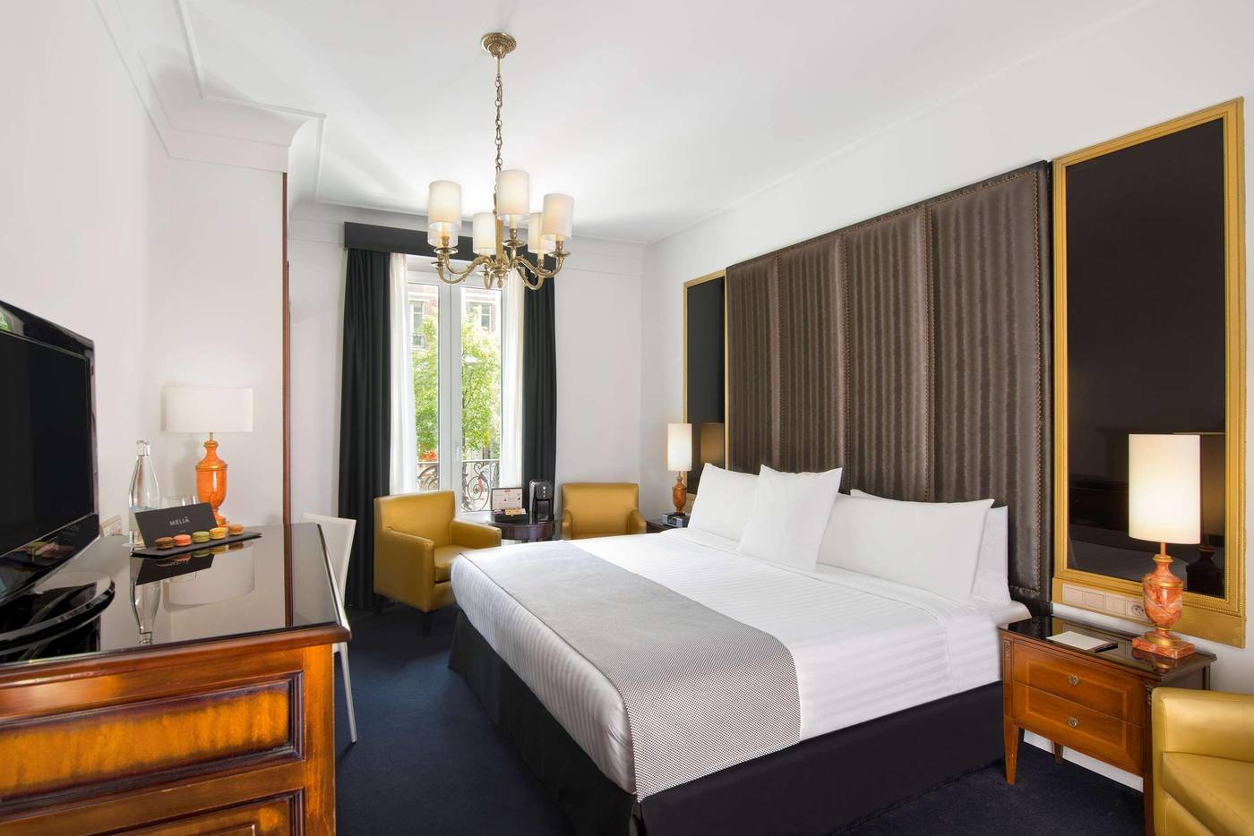 Melia-Paris-Champs-Elys----es-Room-17