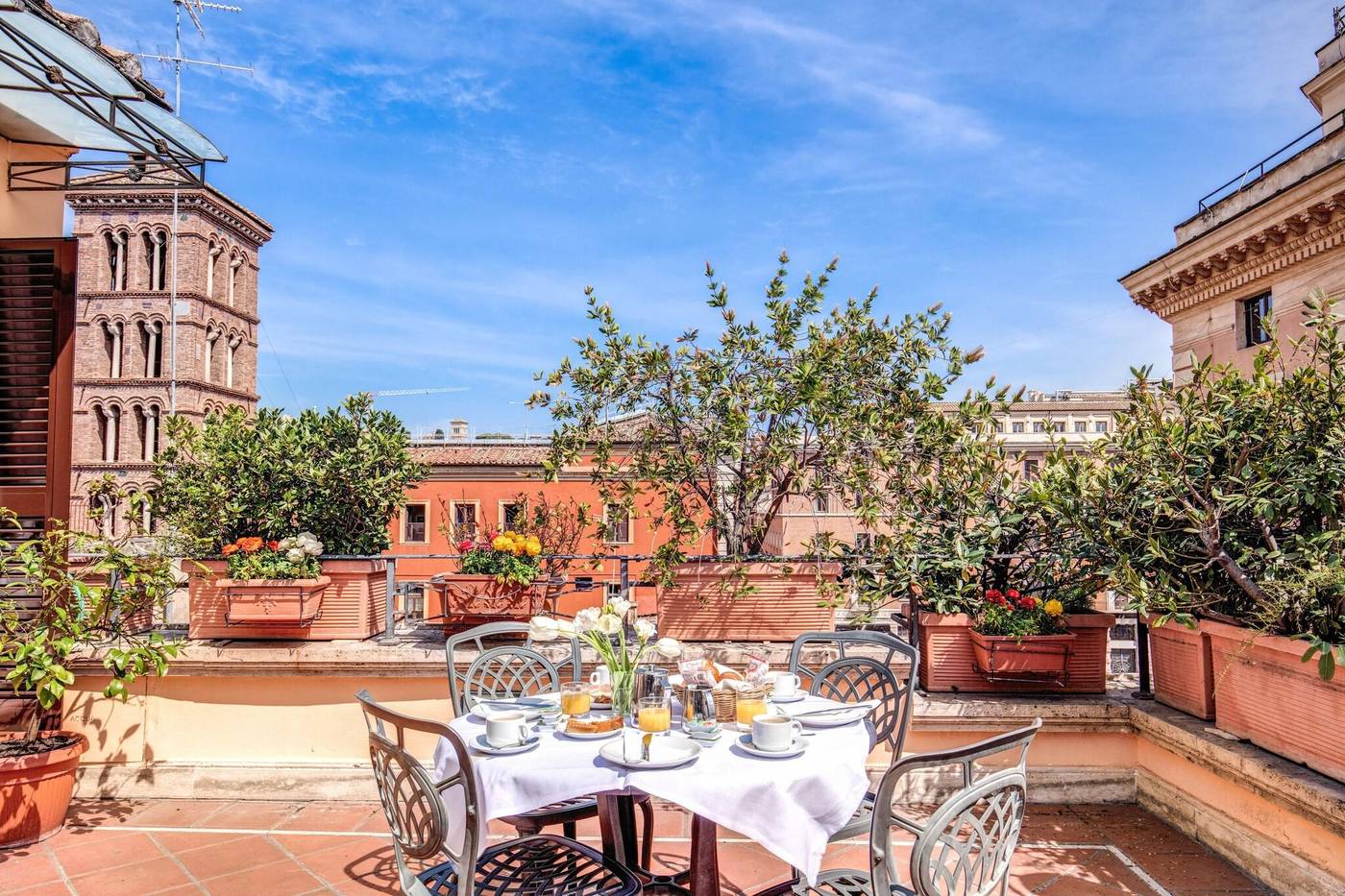 Parlamento-Boutique-Hotel-Terrace-45