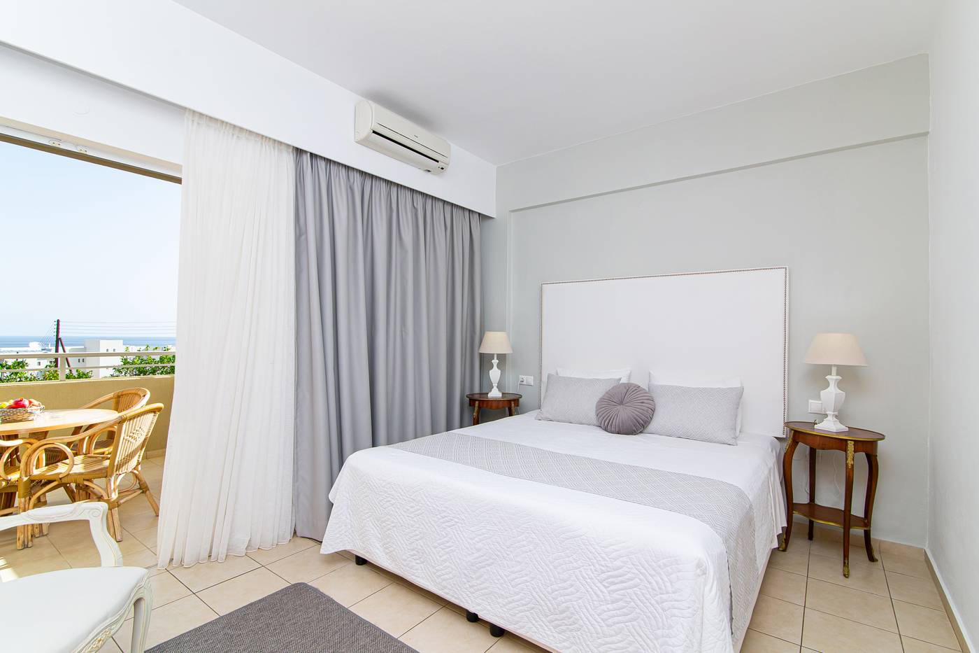 Villa-Mare-Monte-Room-27