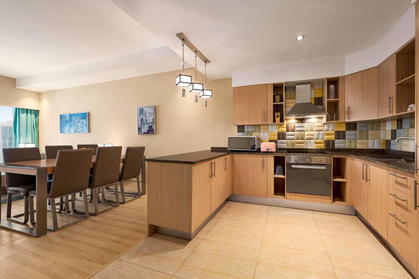 Wyndham-Doha-West-Bay-Room-30