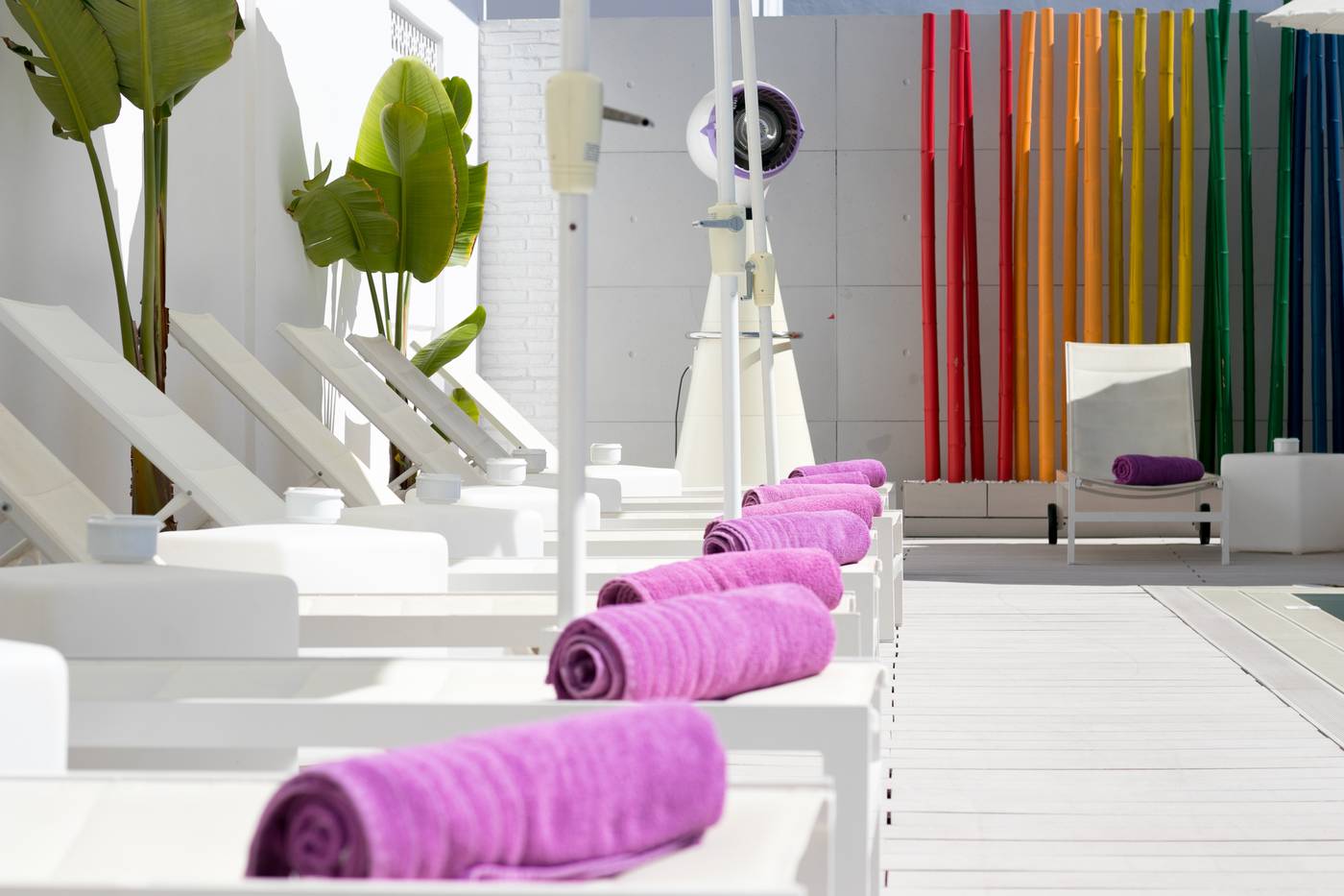 The-Purple-by-Ibiza-Feeling--Gay-Only--Terrace-34