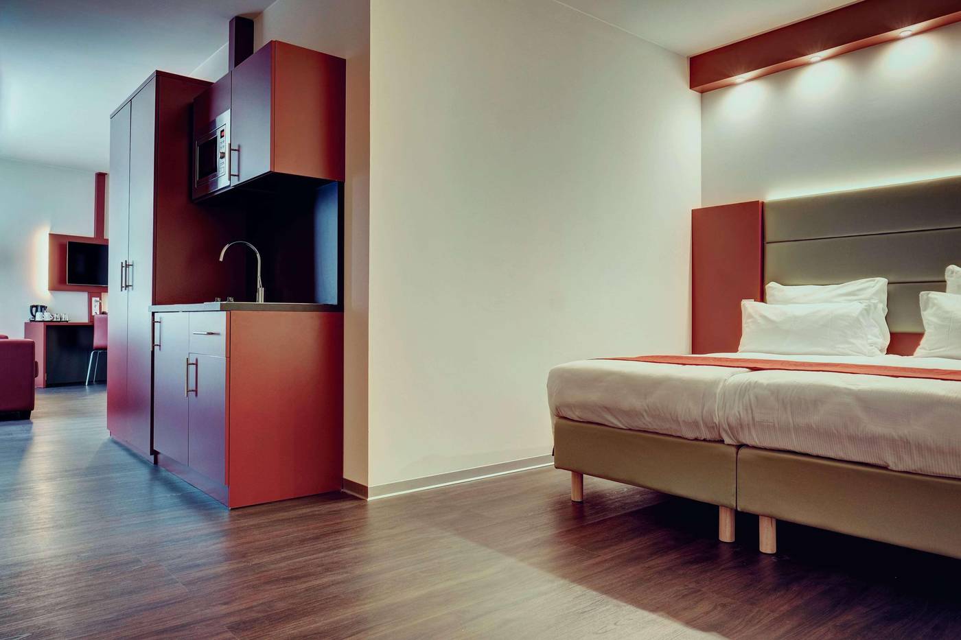 Amedia-Amsterdam-Airport-Trademark-by-Wyndham-Room-23