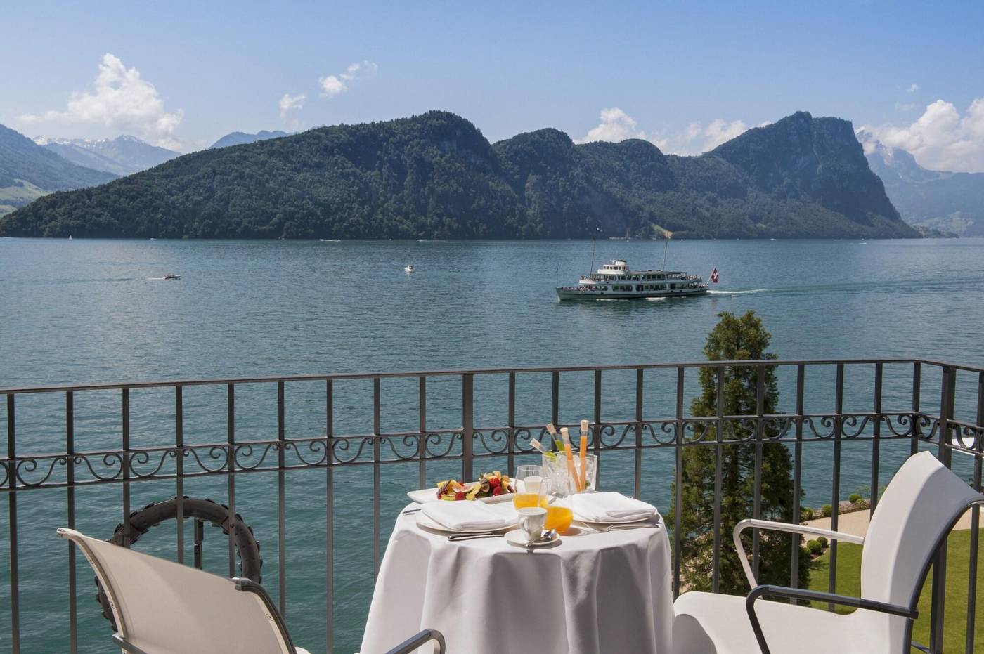 Park Hotel Vitznau-Switzerland-Vitznau-General view-2