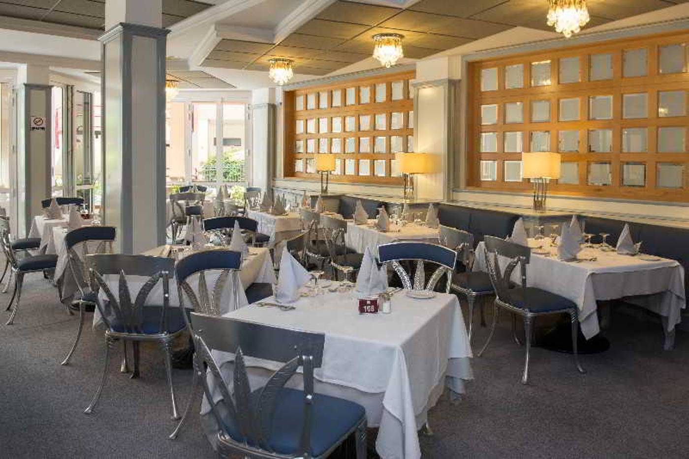 Hotel-Puerto-Palace-Restaurant-50