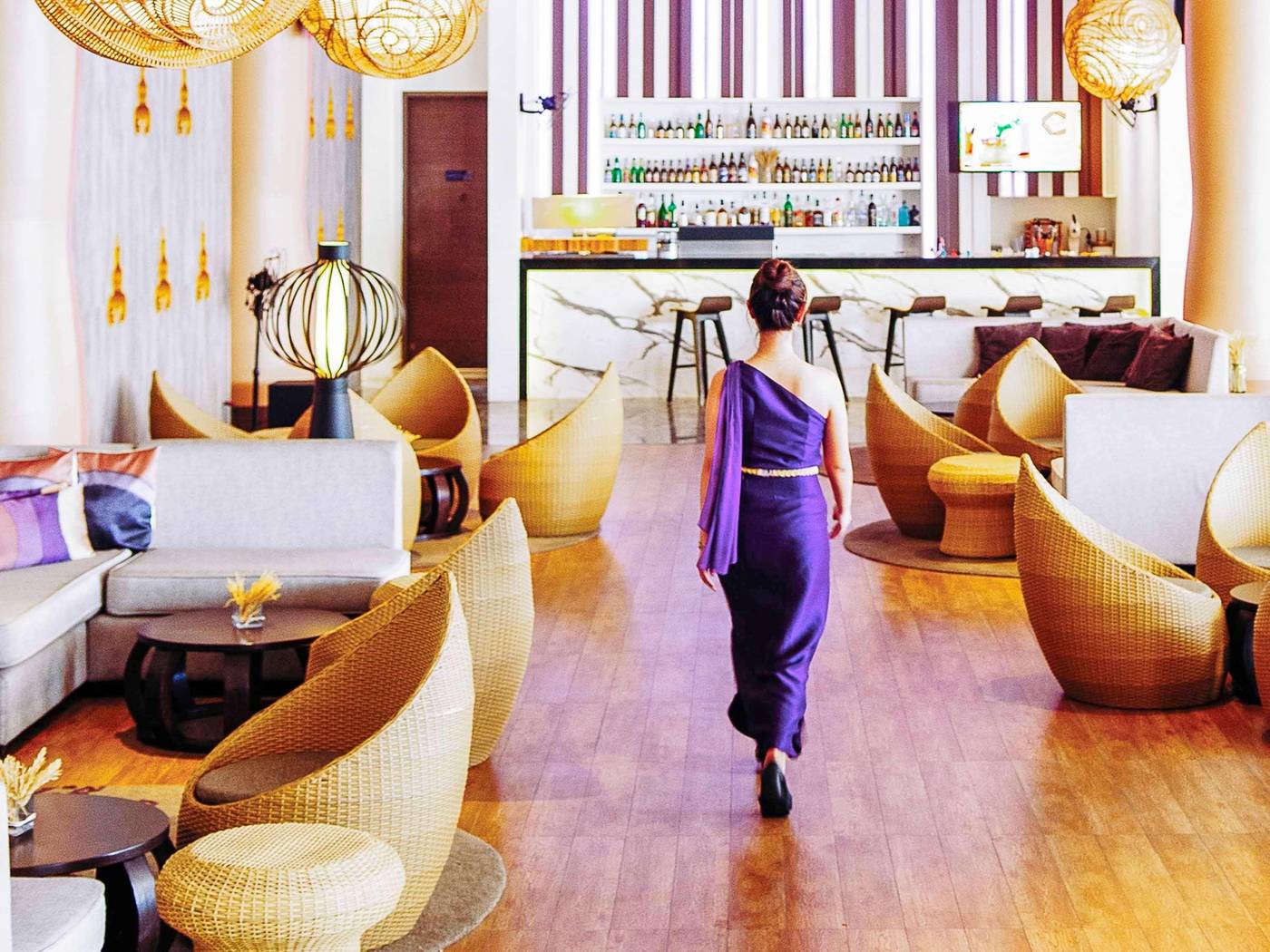 Grand-Mercure-Phuket-Patong-Bar-49