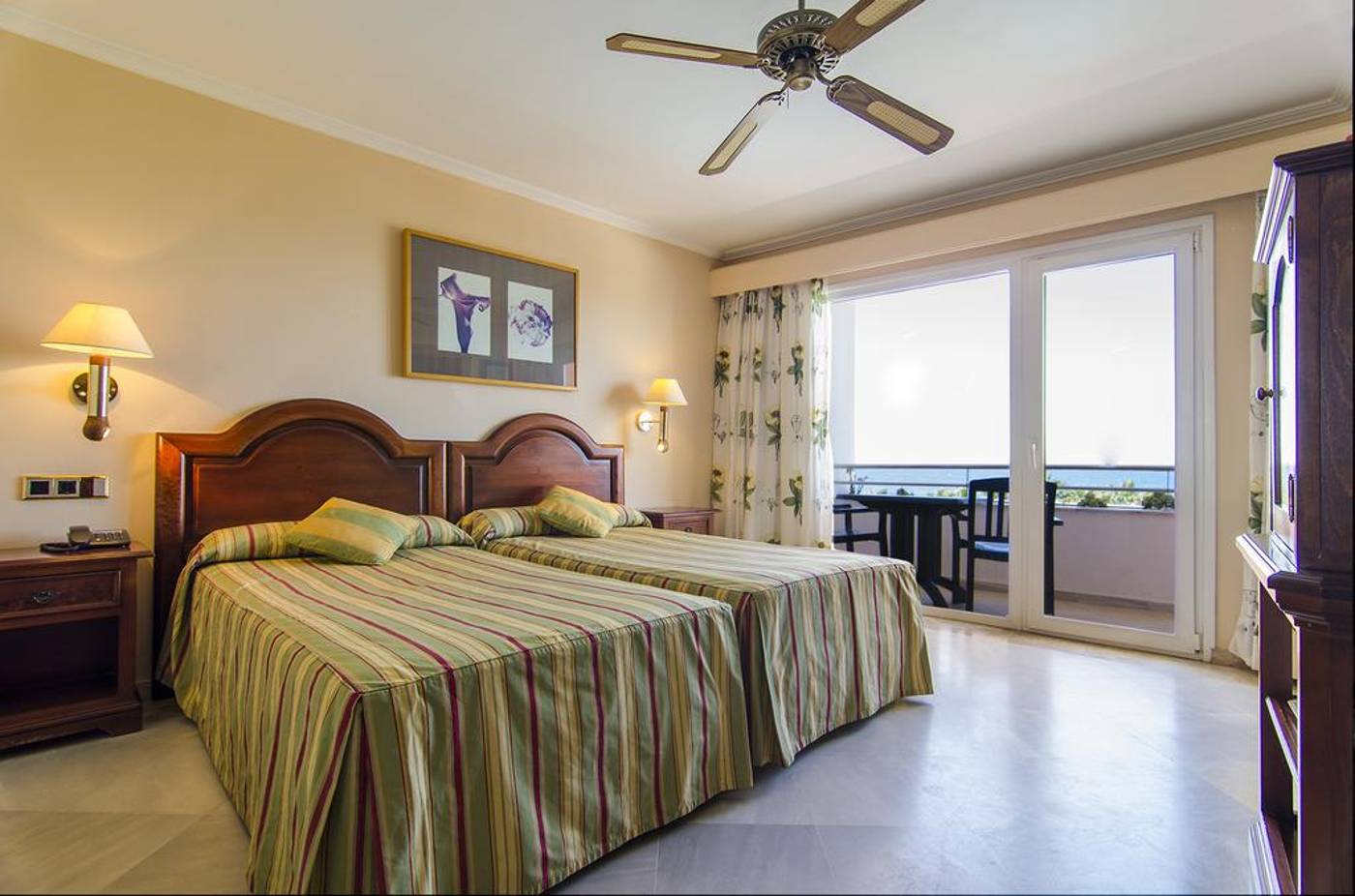 Marbella-Playa-Room-23