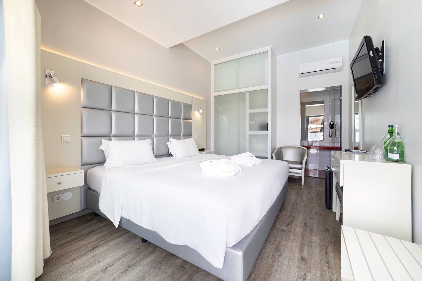 Hotel-Santa-Eulalia-Praia-Room-28