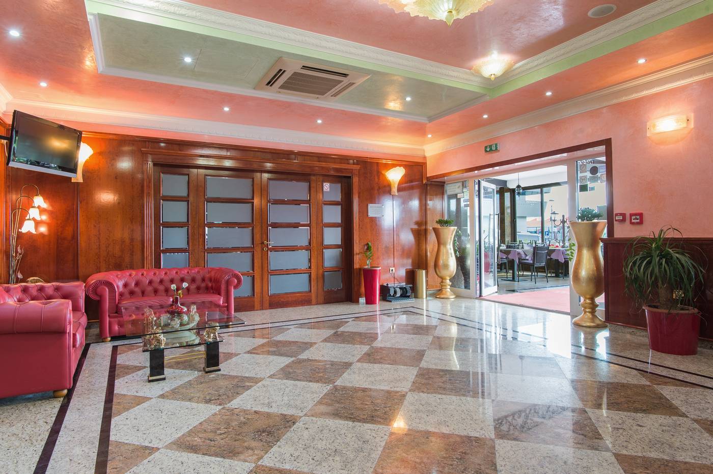 Hotel Miramare-Croatia-Vodice-Lobby-7