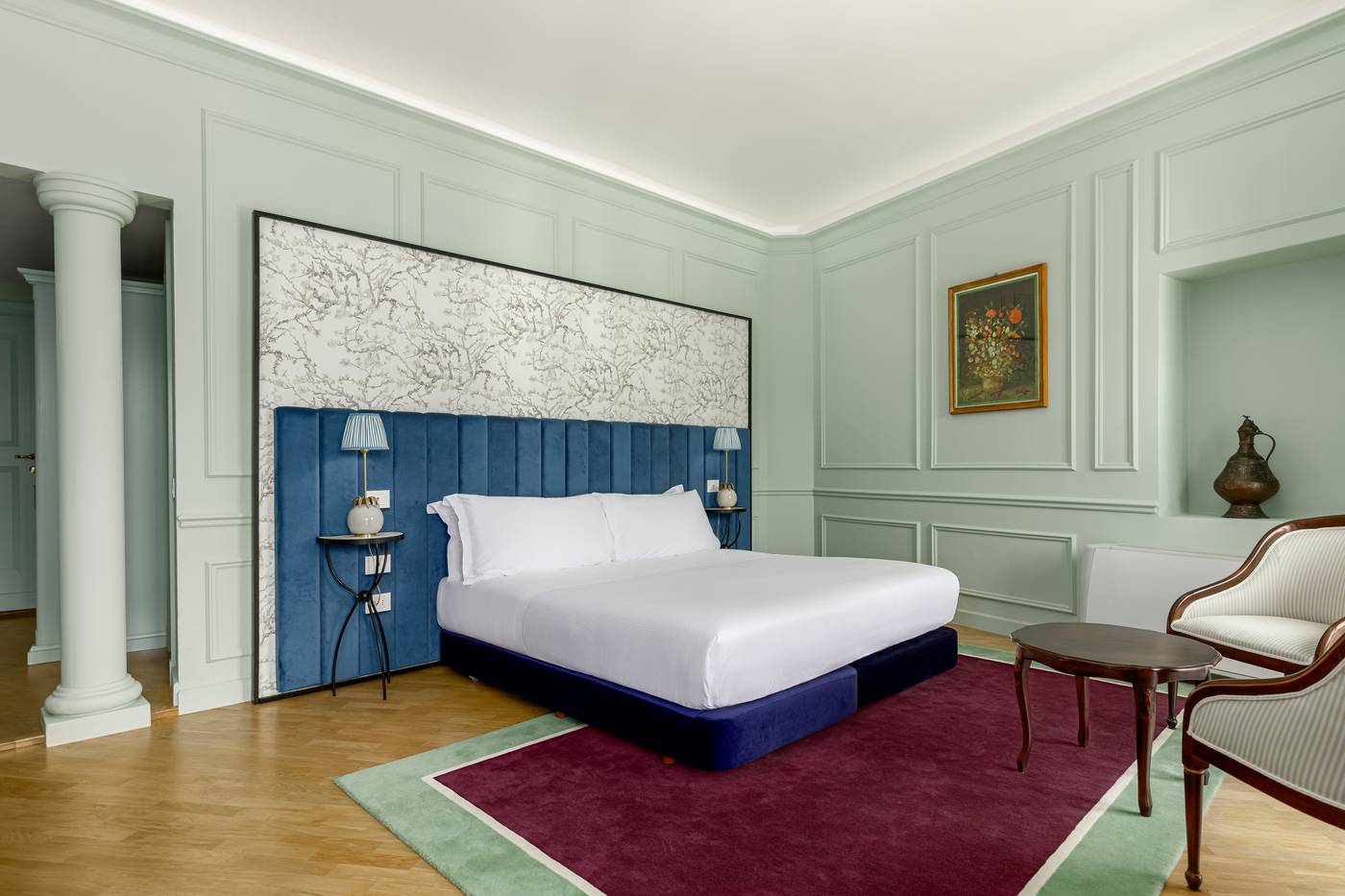 Room-Mate-Isabella-Room-27