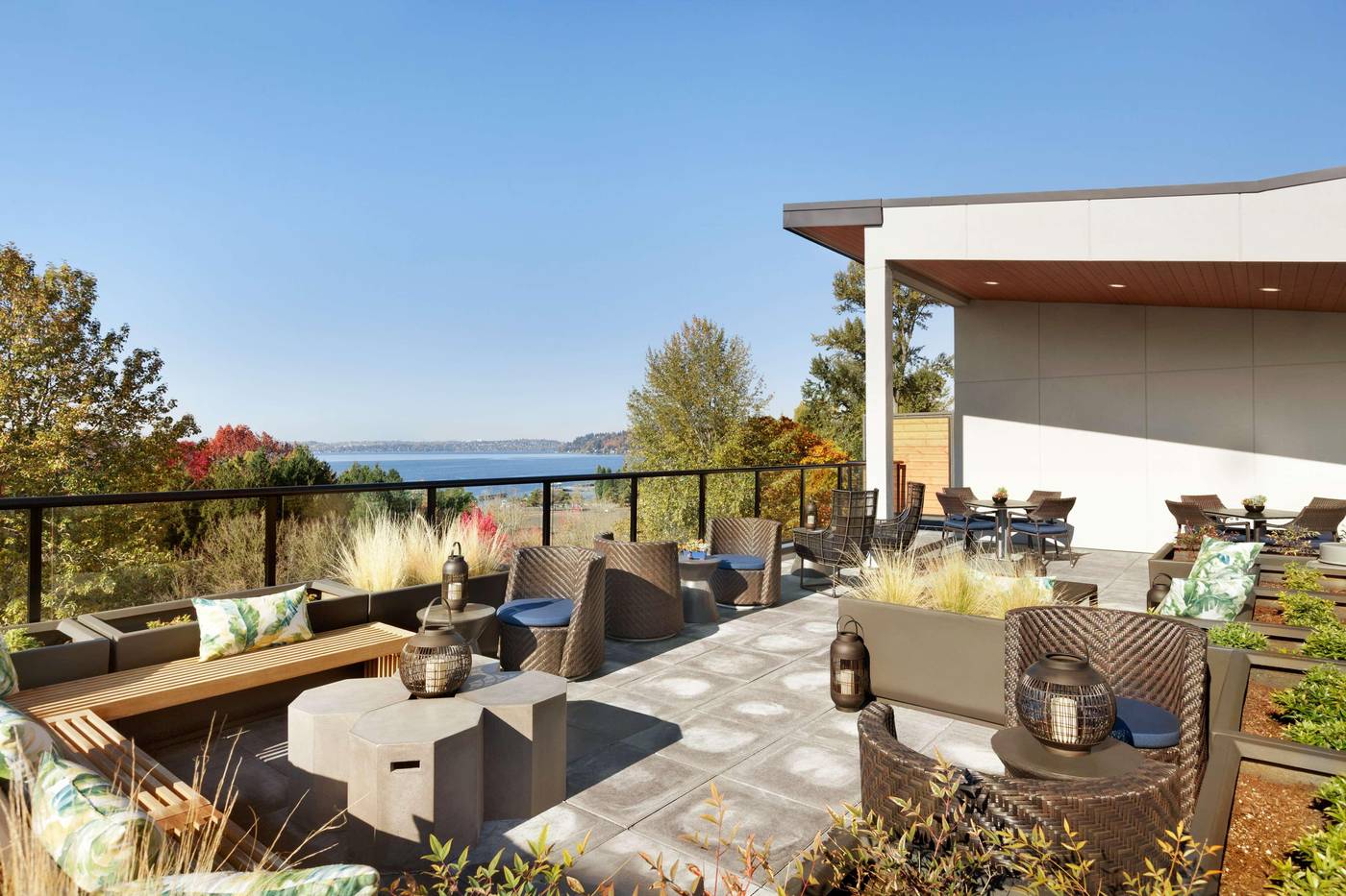 Hampton Inn and Suites Seattle/Renton WA-United States-Renton-General view-3