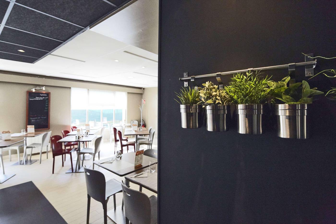 Kyriad-Sannois---Ermont-Restaurant-18