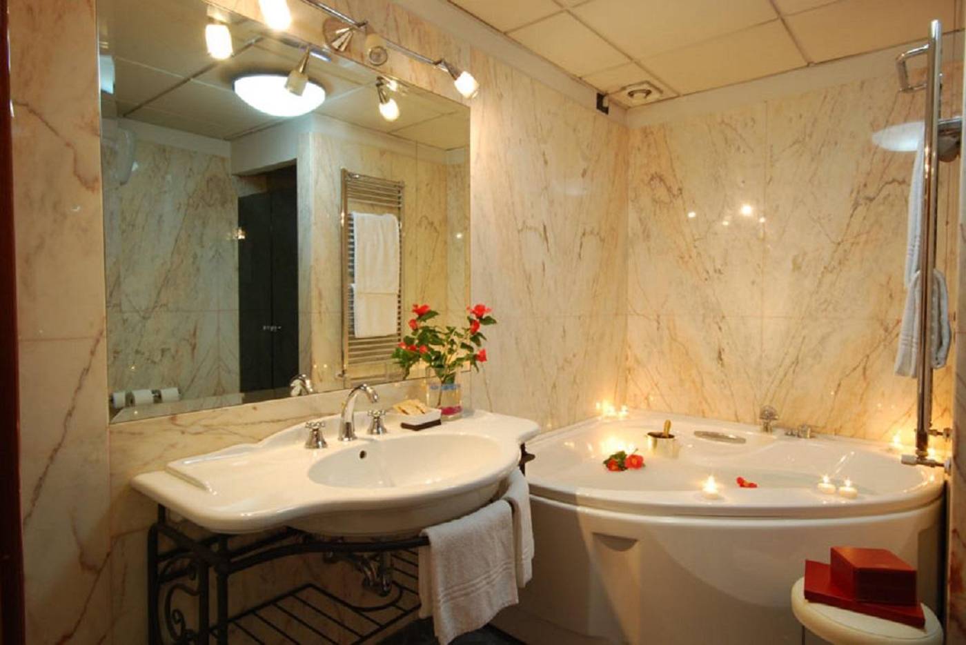 Napoleon-Italy-LUCCA-Room-10