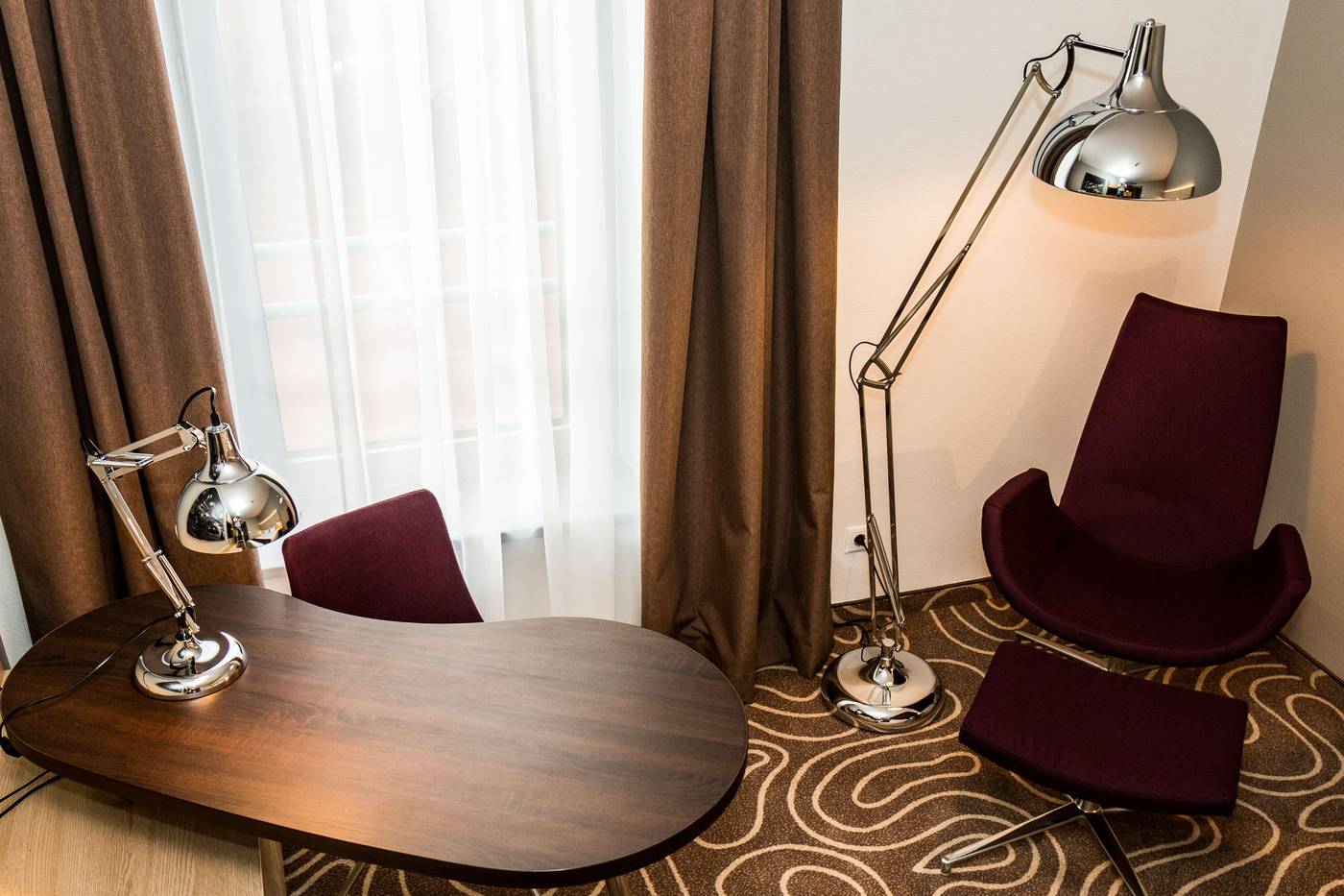 Holiday-Inn-Budapest---Budaors-Room-37