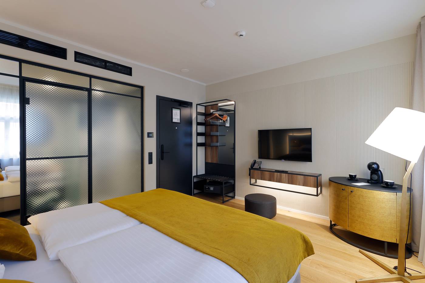 Hotel-Prokop-Square-Room-9