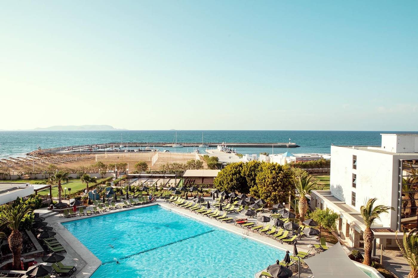 Marina-Beach-Pool-76