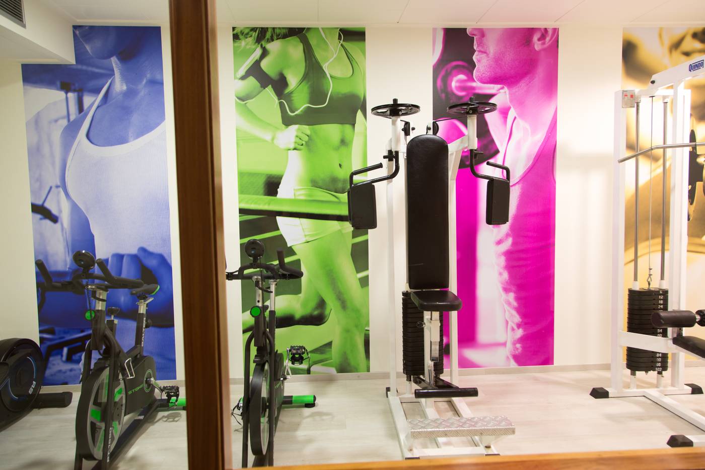 htop-Pineda-Palace---Adults-Recommended-Sports-and-Entertainment-41