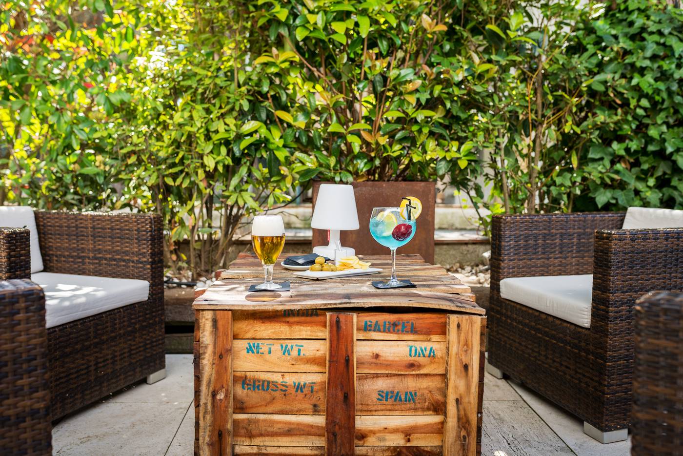 NM-suites-Hotel-Bar-16