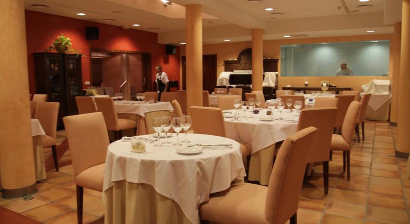 URH-Vila-de-Tossa-Restaurant-30