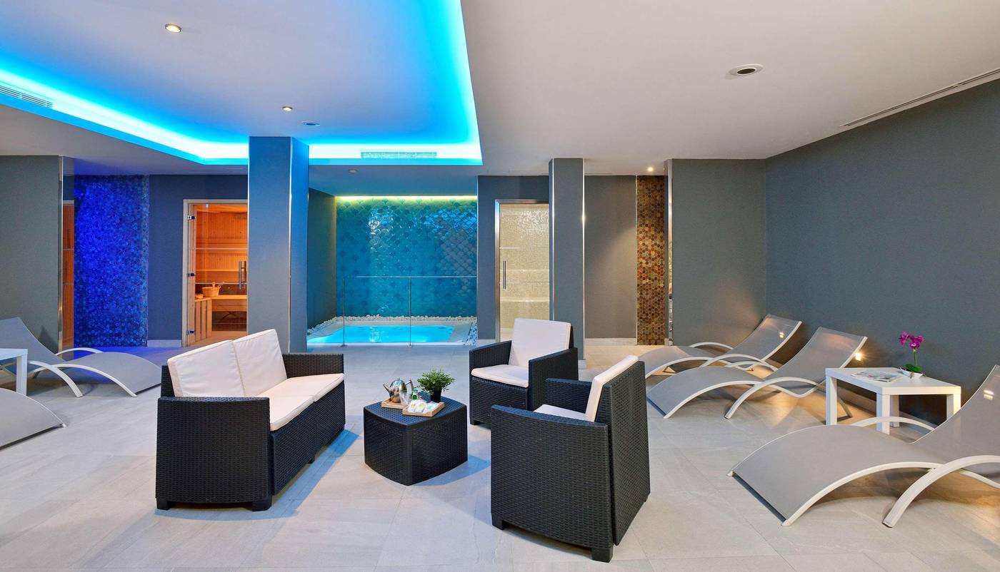 Sol-Torremolinos-Don-Pablo-Sports-and-Entertainment-83