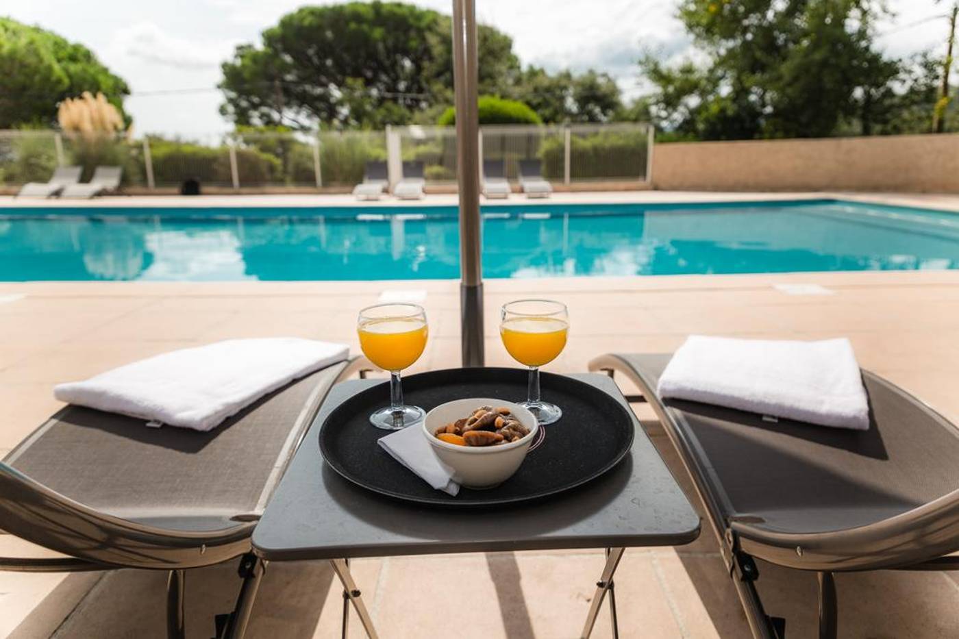 Garden---City-Les-Bastides-de-Grimaud-Pool-15