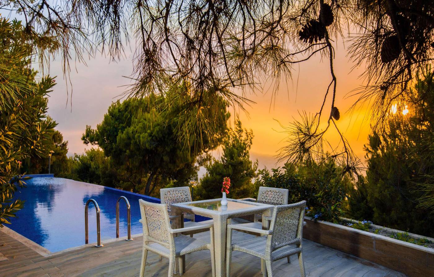 Pine-Bay-Holiday-Resort-Room-95