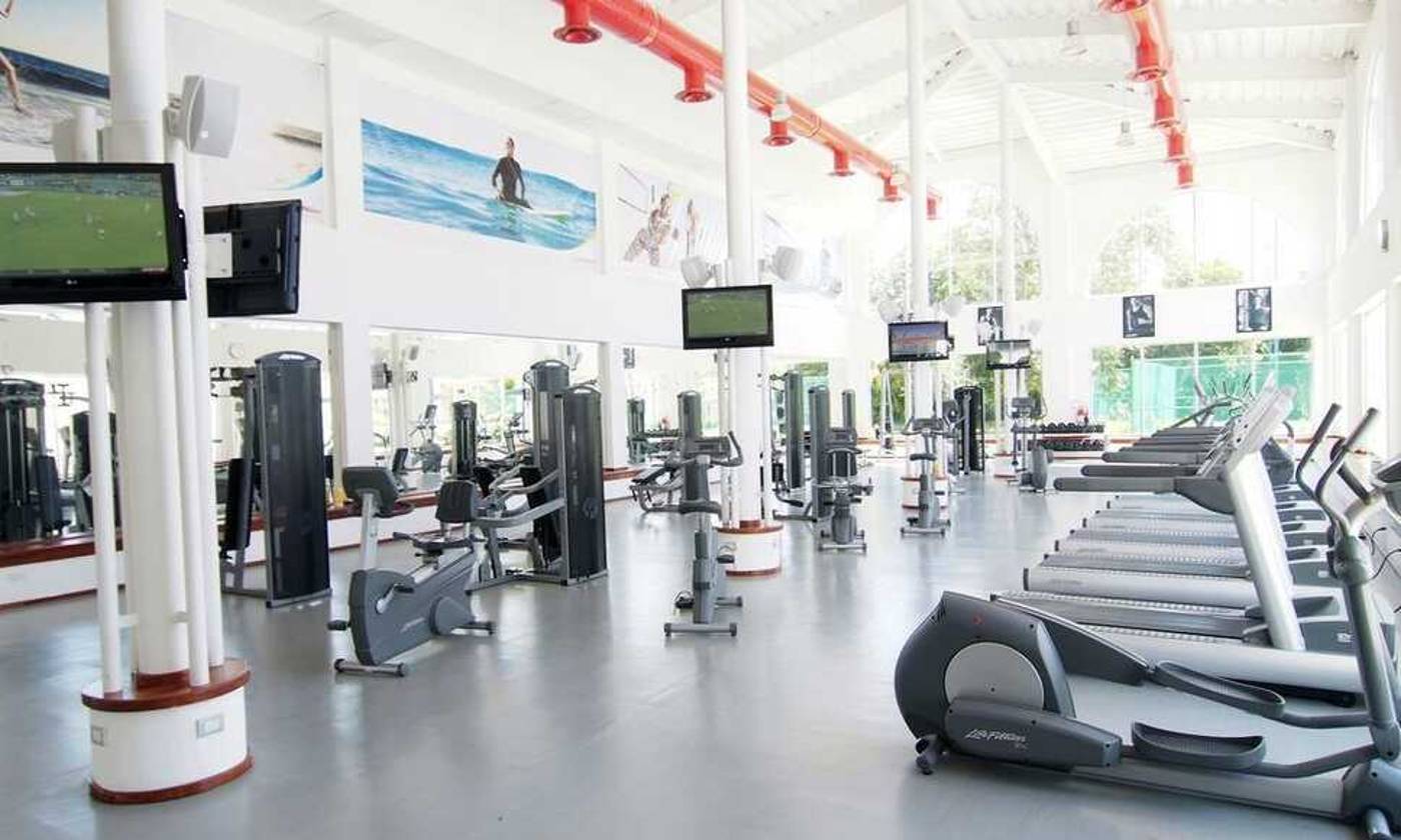 Sandos Playacar Beach Resort