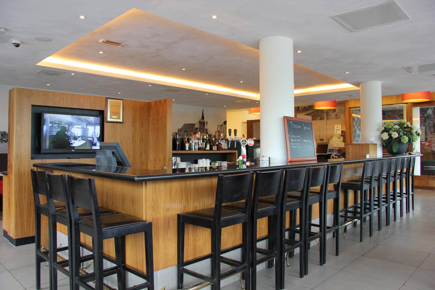 Bastion-Hotel-Haarlem-Velsen-Bar-2