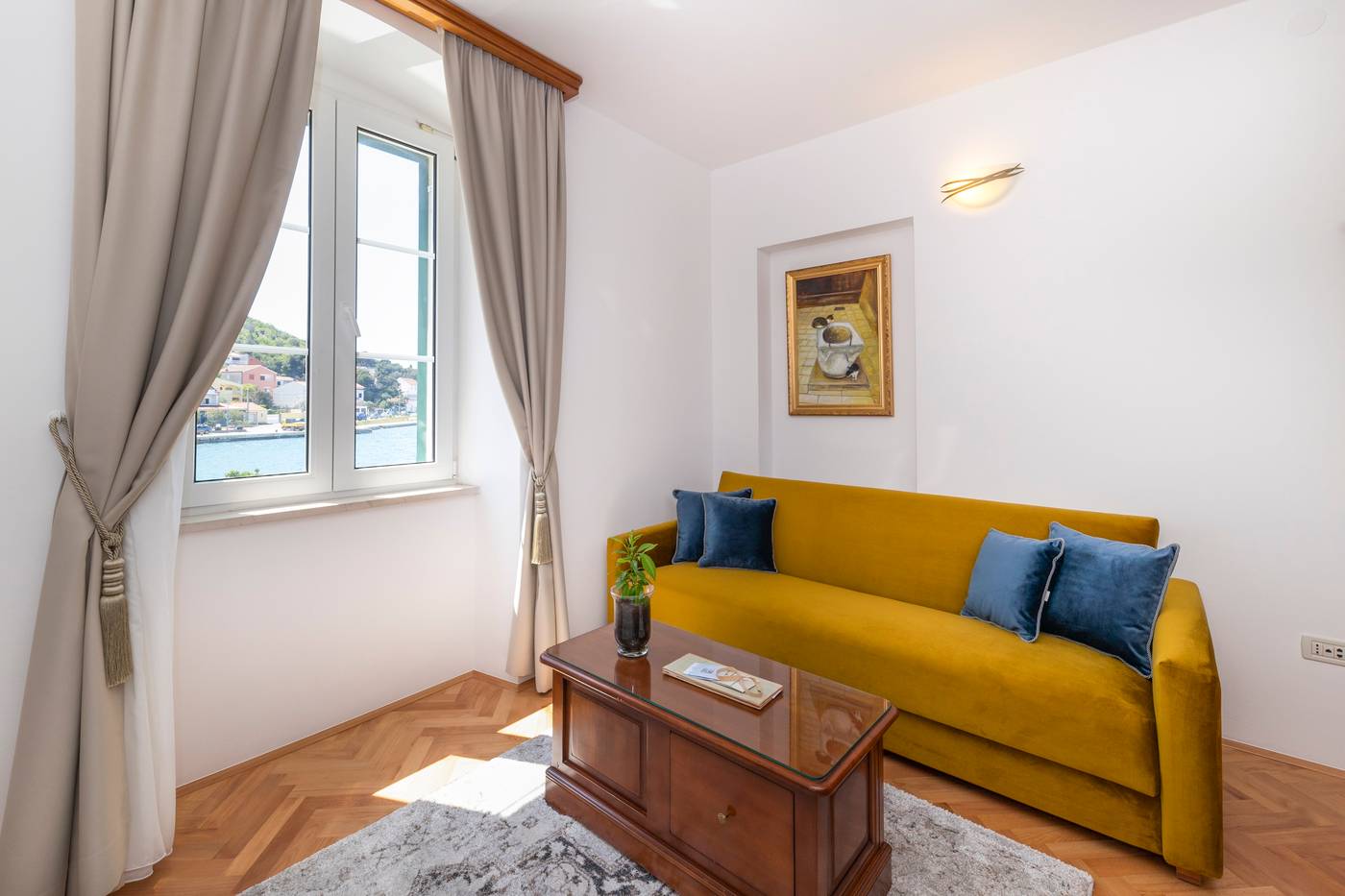 Heritage-Hotel-Tisno-Room-30