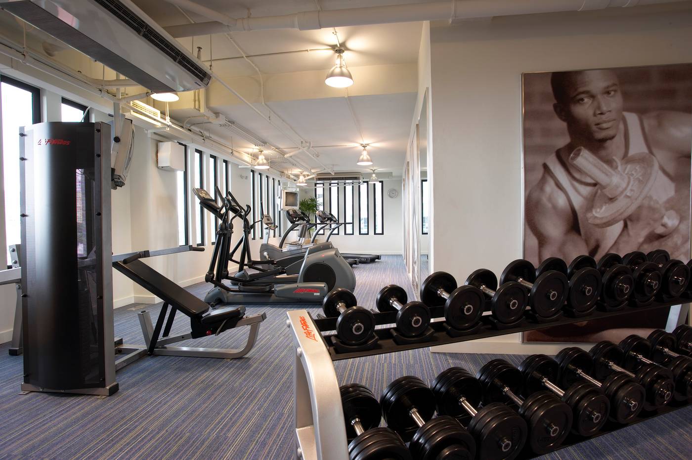 The-Duchess-Hotel-Sports-and-Entertainment-32