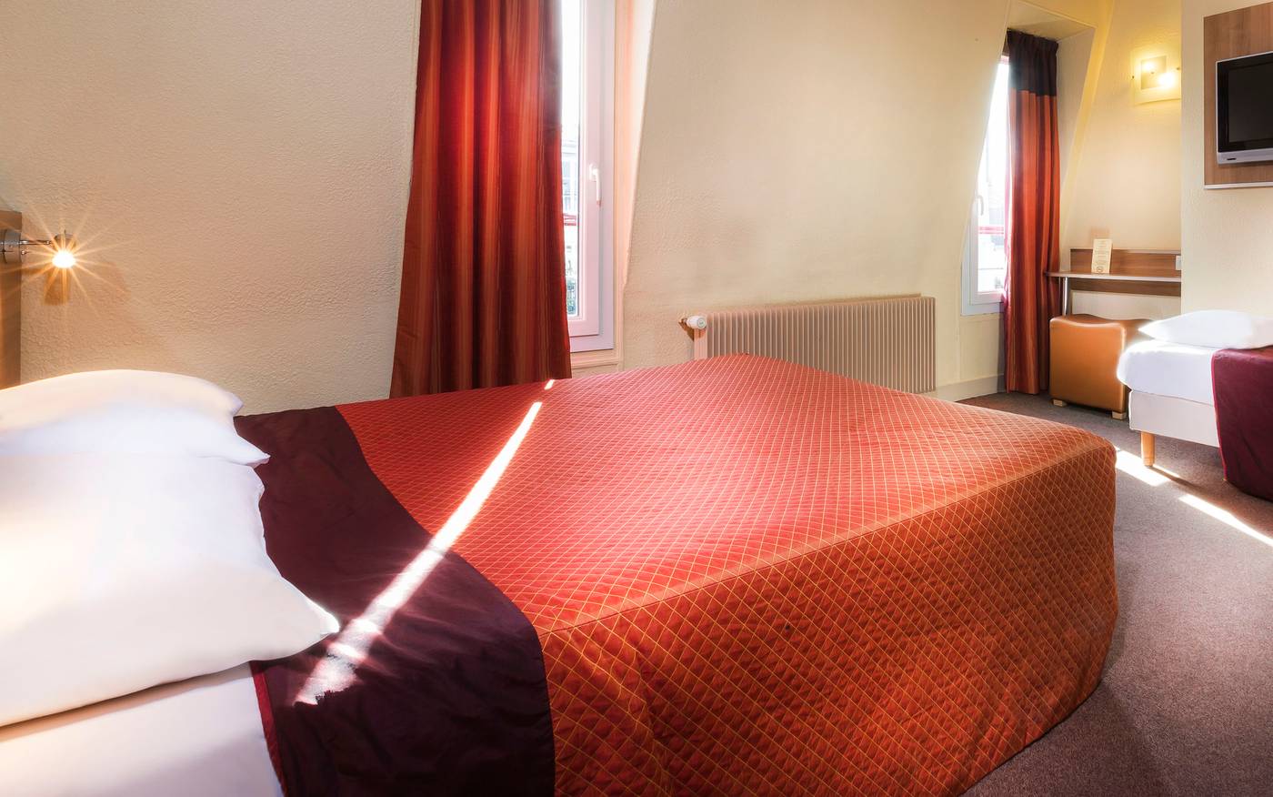 France-Quartier-Latin-Room-23