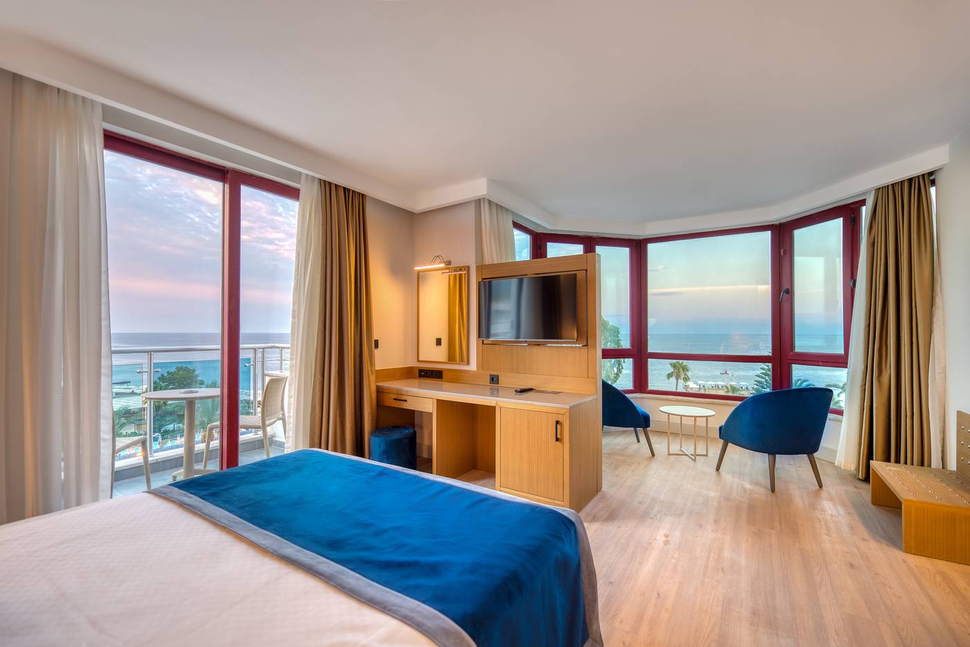 Sealife Kemer Resort Hotel