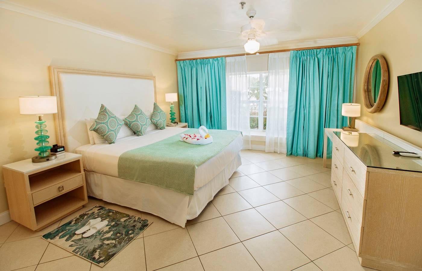 Bay Gardens Beach Resort