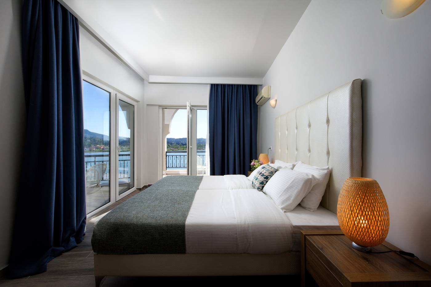 The-Royal-Grand-Hotel-Room-35