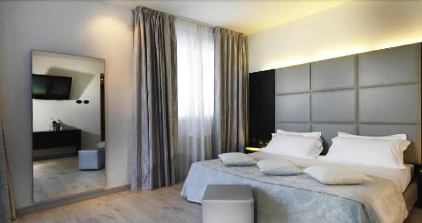 Blu 9 Hotel-Italy-NOVEDRATE-Room-6