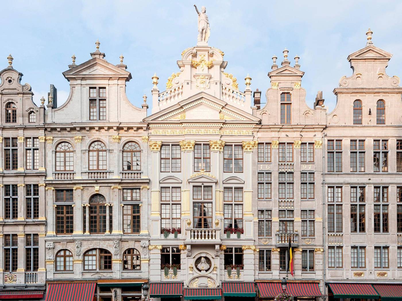 Novotel-Brussels-off-Grand-Place-General-view-1