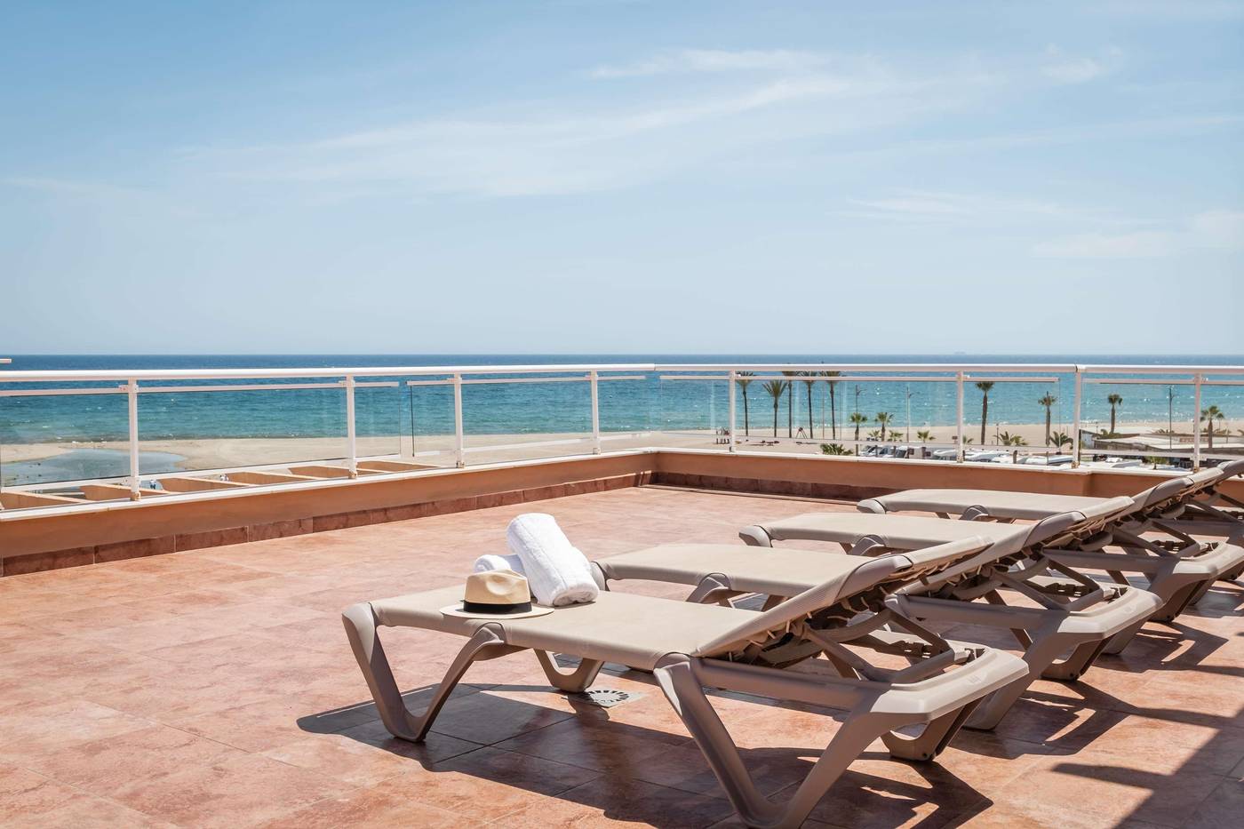 Alegria-Colonial-Mar-Room-17