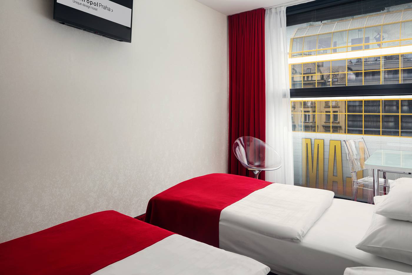 Design-Metropol-Hotel-Prague-Room-15