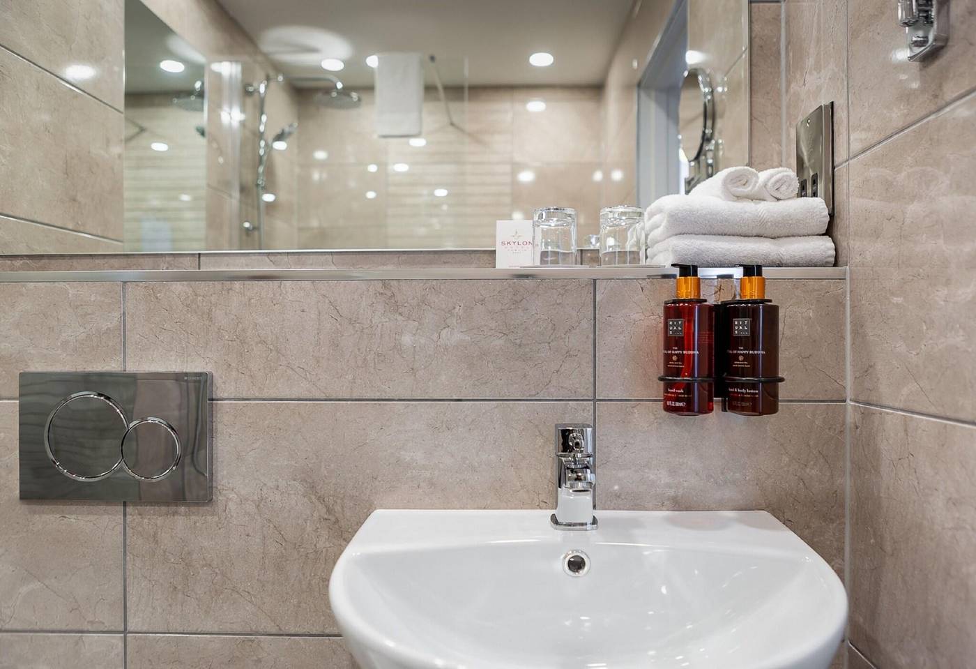 Dublin-Skylon-Hotel-Room-43