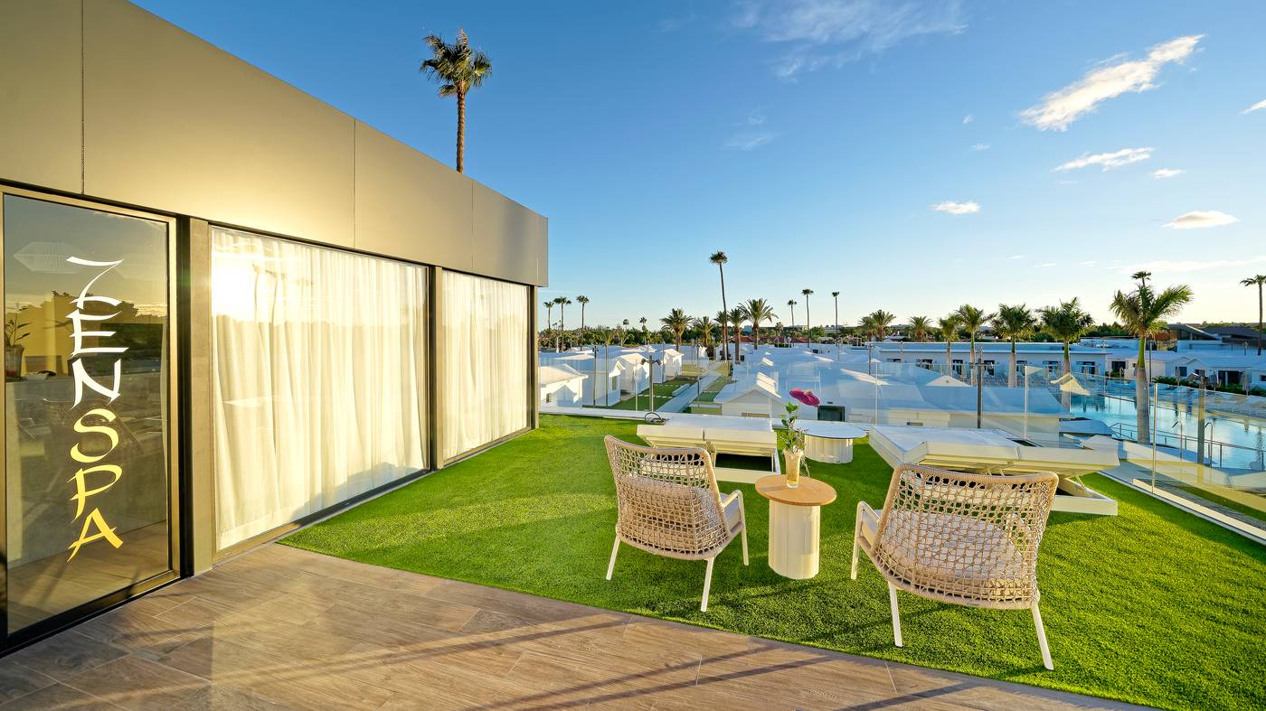 Club-Maspalomas-Suites---SPA---Adults-Only-Sports-and-Entertainment-23